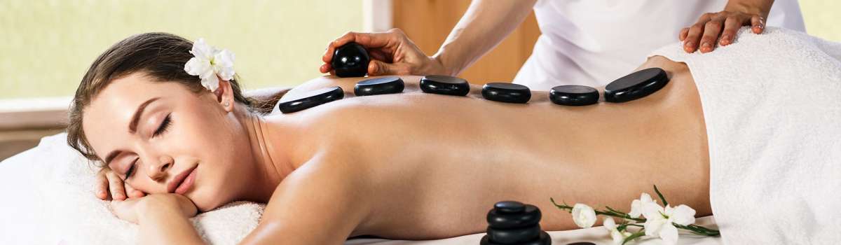 Mασάζ με θερμές πέτρες